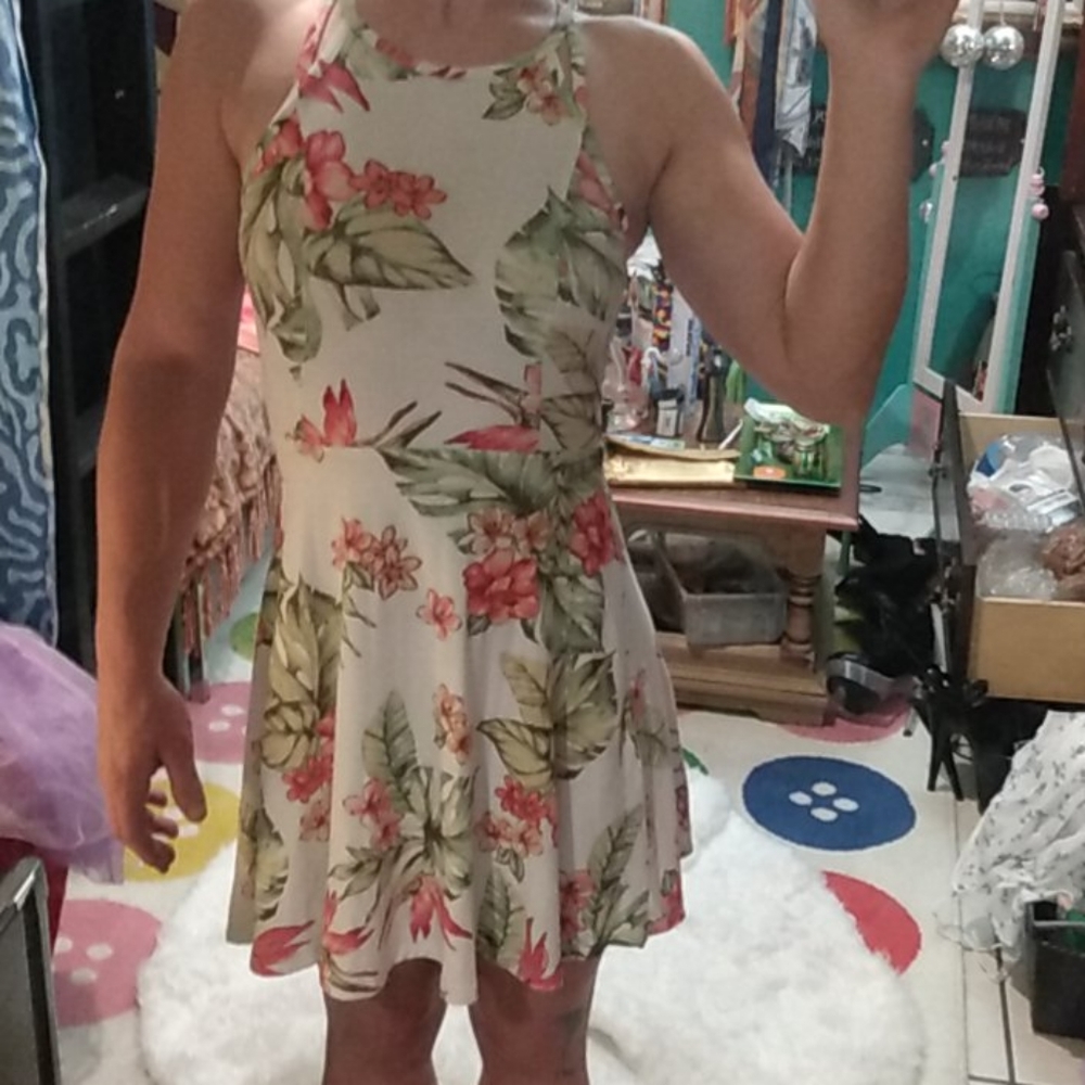 Planet Gold Floral Sweet Skater Dress Very Comfy